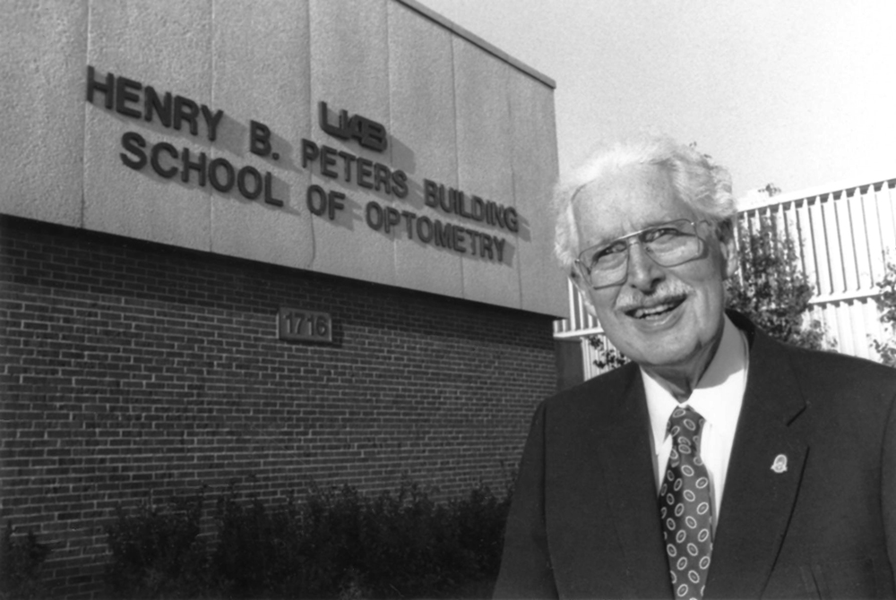 Henry B. Peters, OD, at the dedication of UAB's Peters Building, 1994